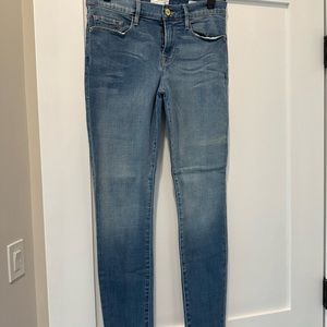 Frame Le Skinny Jeanne